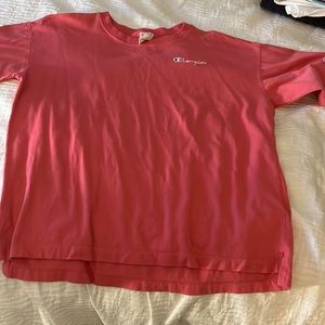 CHAMPION oversized fit shirt size small. fits bigger though since it’s oversized